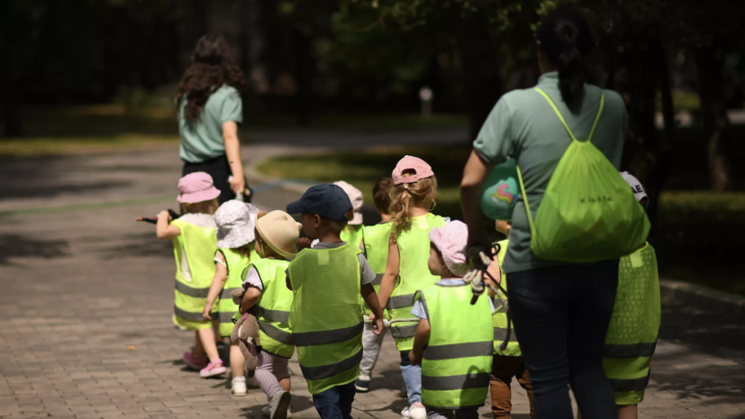 В России призвали учредить новое почётное звание для дошкольных работников