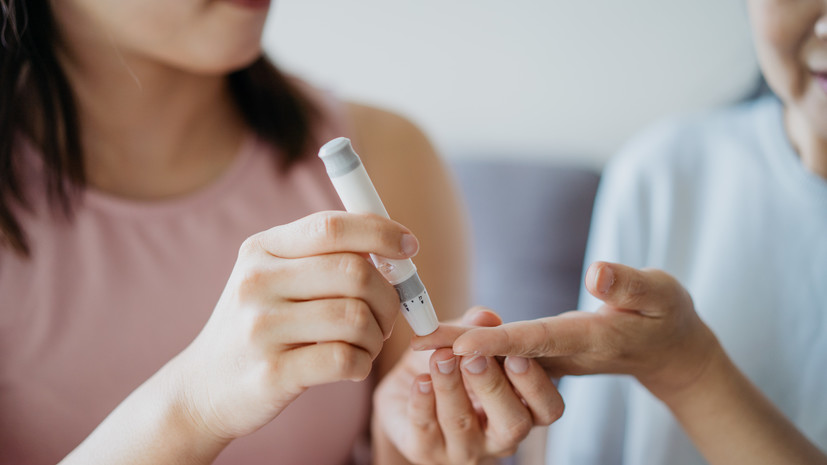 Врач Гурьянов назвал постоянную жажду признаком сахарного диабета