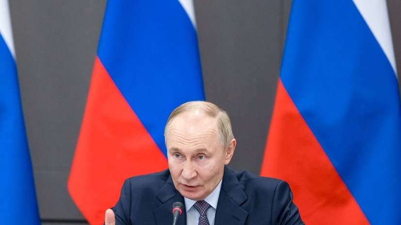 Песков: Путин готов урегулировать ситуацию на Украине путём переговоров