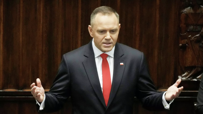 Президент Польши не пригласил главу МИД в свой самолёт, направляясь на ГА ООН