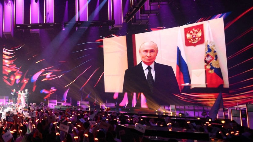 Путин: Интервидение призвано показать объединяющую силу искусства