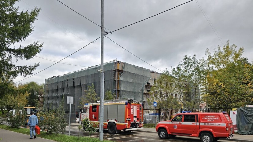 Спасатели завершили разбор завалов на месте обрушения школы в Москве