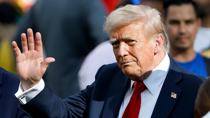 Bloomberg: Макрон выразил несогласие с мнением Трампа из-за импорта нефти из России