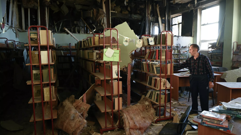 В библиотеке атакованной ВСУ школы в Крыму взрывной волной вынесло часть стены