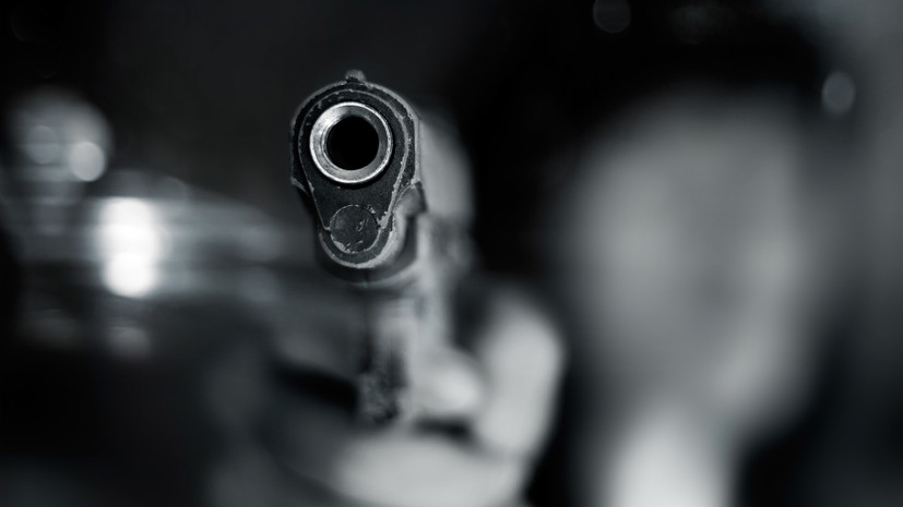 В Тюмени выясняют обстоятельства стрельбы у ТЦ