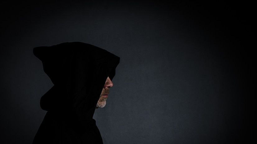 Богослов Дворкин рассказал, какие люди становятся лидерами сект