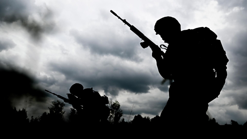 Песков: российские войска уверенно продвигаются вперёд в зоне СВО