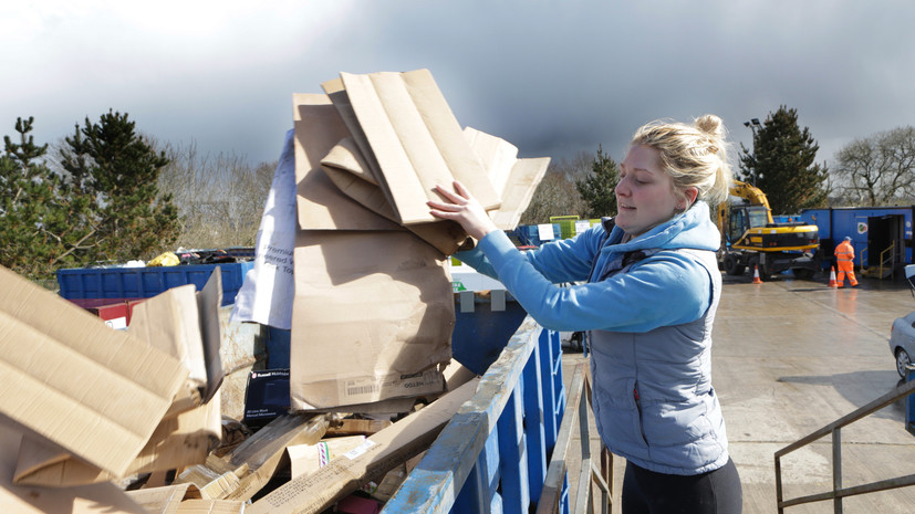 Юрист Салкин: за вынос больших коробок на свалку может грозить штраф