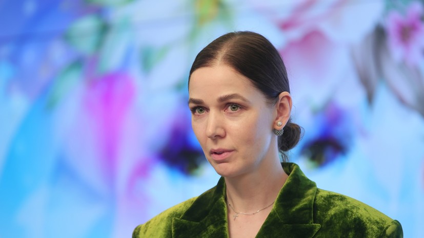 Бренд «Хохлома» стал экипировщиком сборной России по фигурному катанию