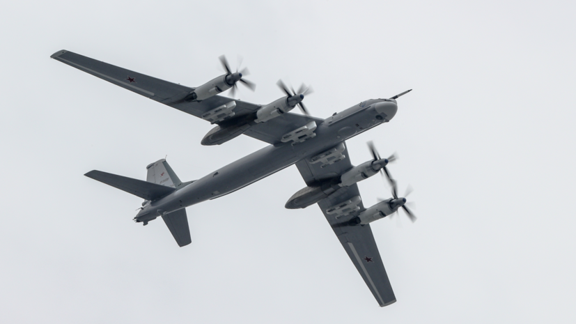 Ракетоносцы Ту-95МС выполнили 14-часовой полёт над Беринговым и Охотским морями