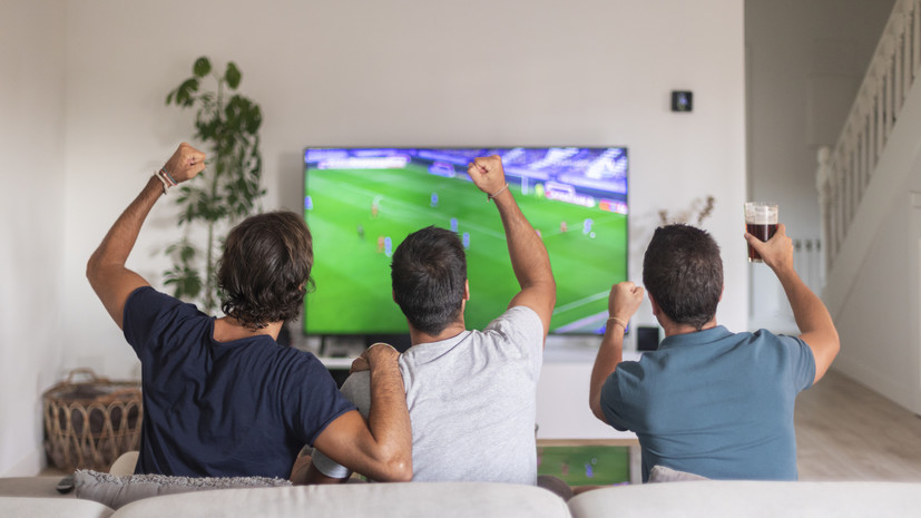 Калининград стал самым футбольным городом России по доле фанатов от населения