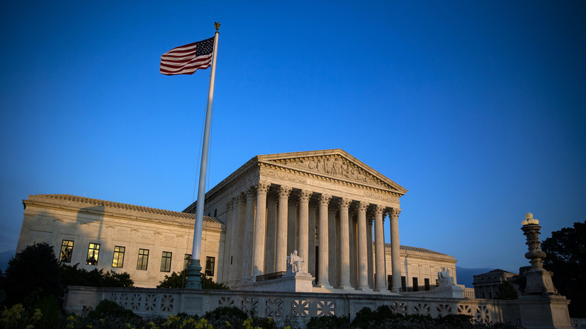 Трамп попросил Верховный суд отменить гражданство США по праву рождения