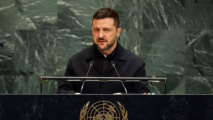 Зеленский пригрозил ударами по инфраструктуре Москвы