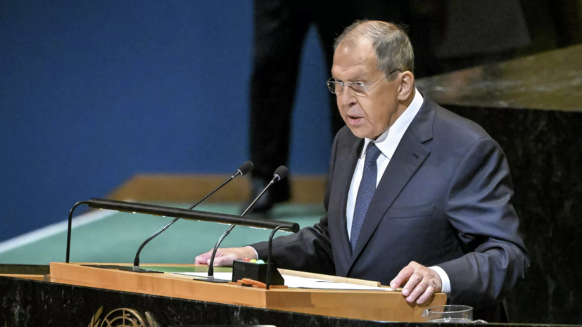 Лавров назвал опасным воинственный курс Мерца