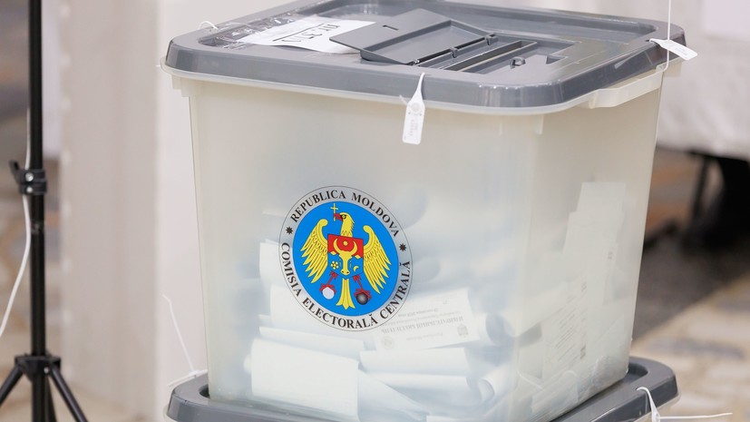 Правящая партия Молдавии набирает 42,4% после обработки 50% протоколов