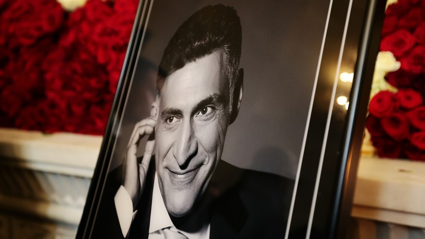 Появились кадры с церемонии прощания с Тиграном Кеосаяном