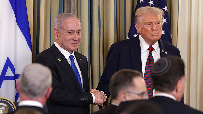 People: машина Секретной службы загорелась у места встречи Трампа и Нетаньяху