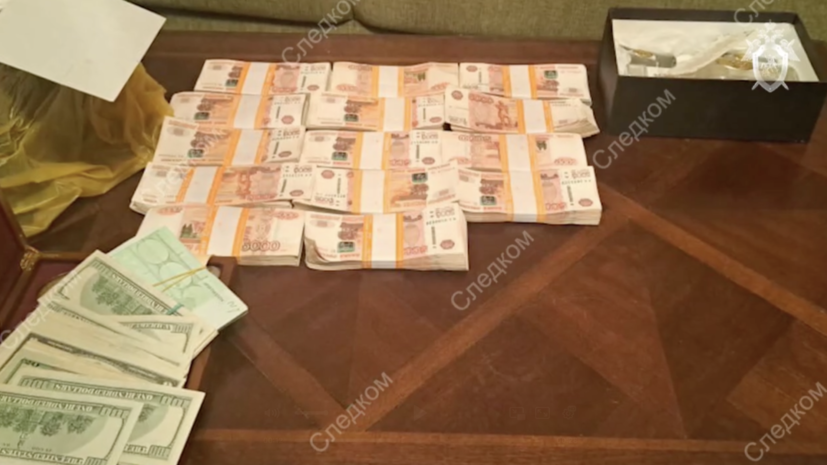 У экс-замначальника тыла МВД Панова арестовано имущество на 240 млн рублей