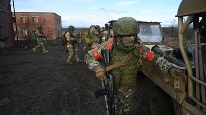 Российские штурмовики на мотовездеходах