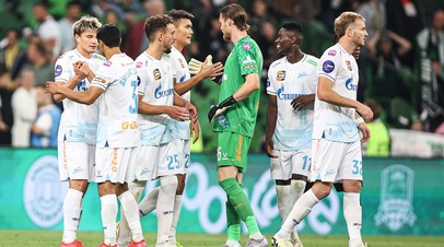 Футболисты «Зенита» в матче с «Краснодаром»