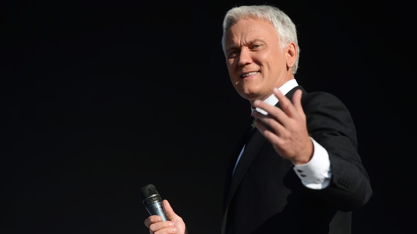 Гимн России перед матчем со сборной Боливии исполнит Александр Маршал