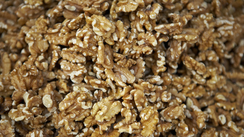 Гастроэнтеролог Хамхоева посоветовала не давать детям жирную еду в школу