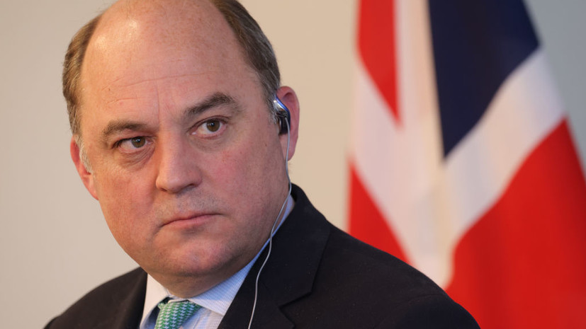 Политолог Сушенцов назвал призывы Уоллеса бить по Крыму пустым звуком