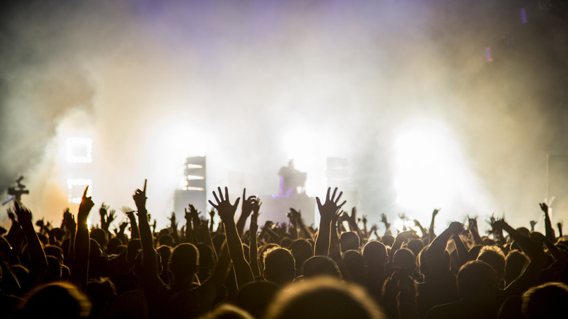 Психолог Куликова-Цай: посещение концертов полезно для профилактики болезни Паркинсона