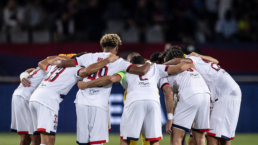 ПСЖ на последней минуте основного времени вырвал победу над «Барселоной»