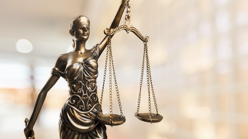 Адвокат Богомолов: сатирические мемы могут стать поводом для уголовного дела