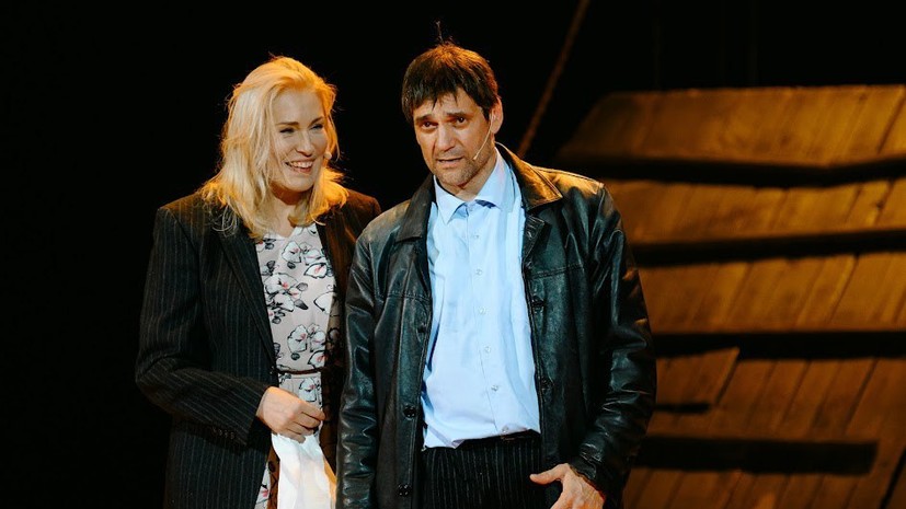 Театр «Русская песня» завершил гастрольный тур по городам со спектаклем «Калина красная»