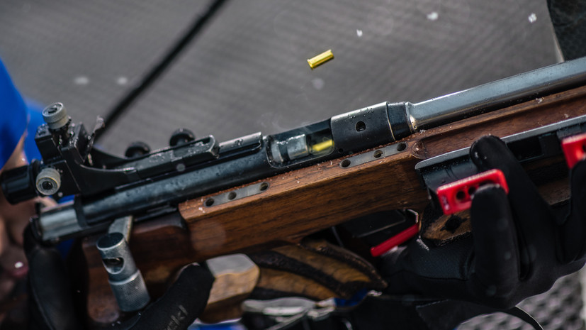 11-летняя девочка случайно выстрелила в глаз сверстнице на тренировке по биатлону