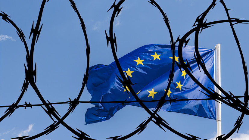 ЕС продлил на год санкции в отношении 47 физлиц и 15 юрлиц из России