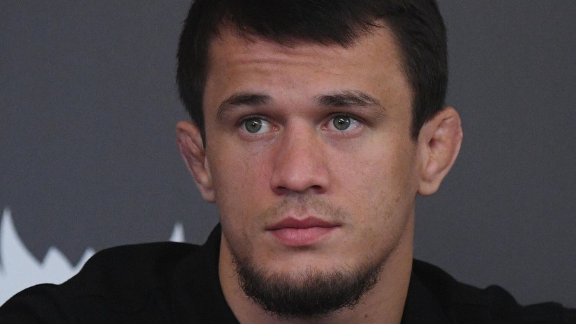 Усман Нурмагомедов рассказал, кому посвятил победу в реванше над Хьюзом