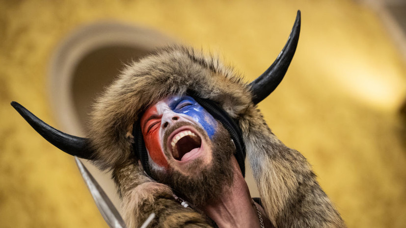 «Шаман» из Капитолия, американец Ченсли, передал привет Путину