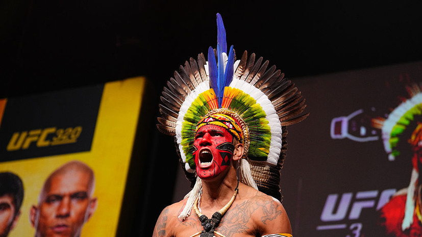 Перейра нокаутировал Анкалаева в первом раунде и вернул cебе пояс UFC