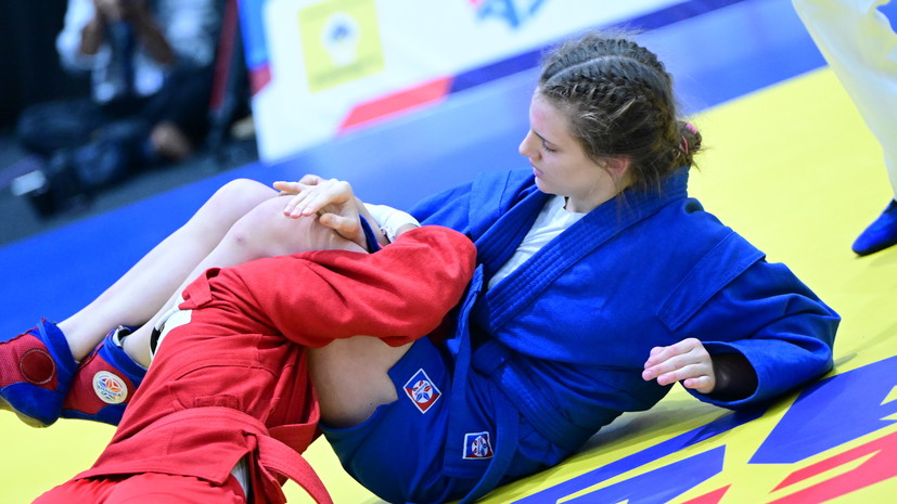 Российские самбисты триумфально завершили молодёжное первенство мира в Индонезии