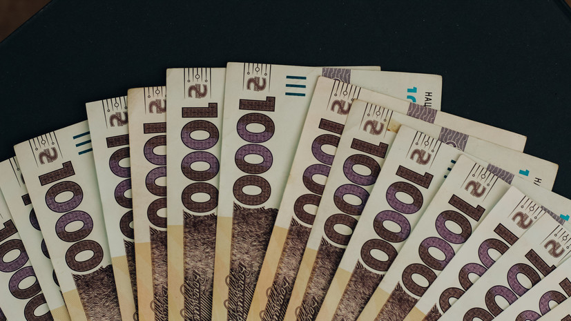 Модели с OnlyFans задолжали Украине более 380 млн гривен налогов