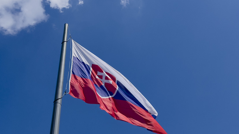 Глава МО Словакии Калиняк анонсировал 14-й пакет военной помощи Украине