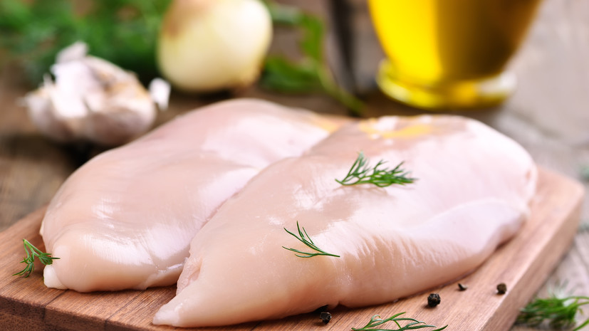 Диетолог Писарева рассказала, какие продукты помогут избежать осенней хандры