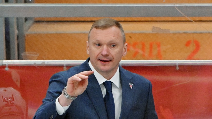 Тренер «Металлурга» Разин после стычки язвительно высказался об Исакове