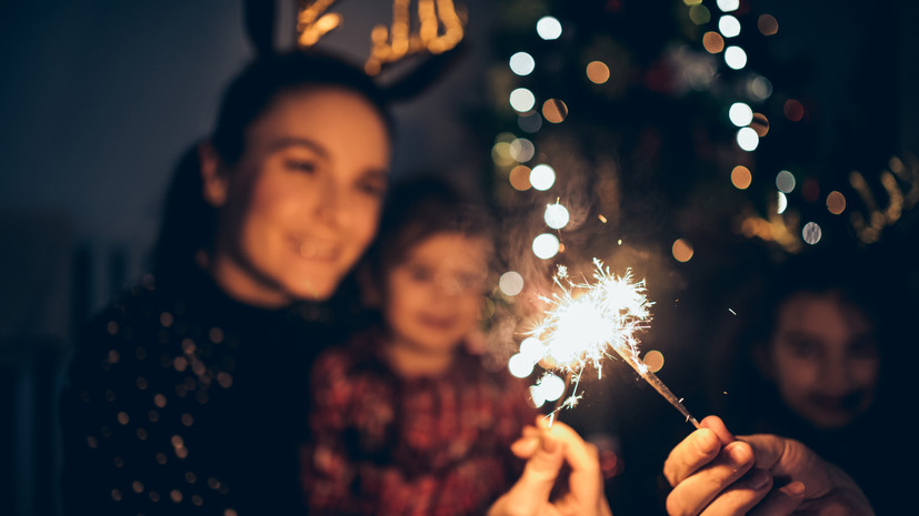 Котяков: россияне смогут провести много времени с близкими в новогоднюю неделю