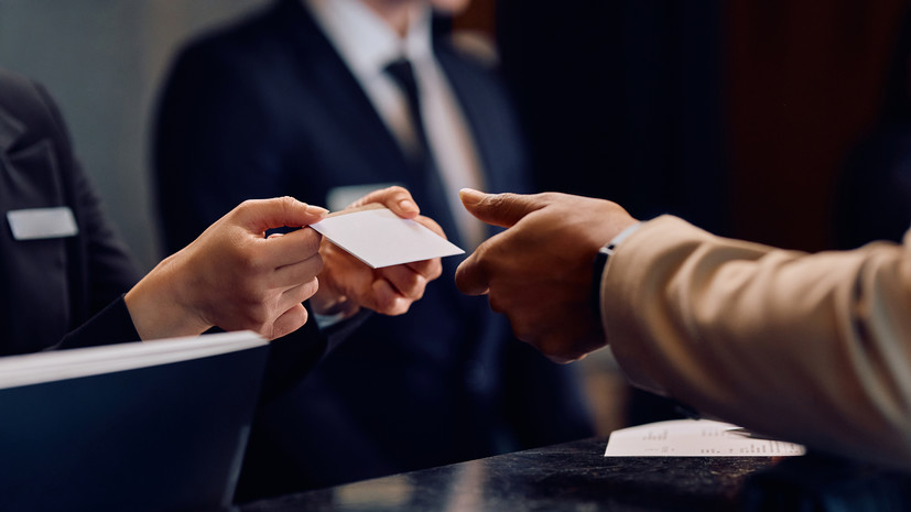 Турэксперт рассказала об активном бронировании внутри России на ноябрьские праздники