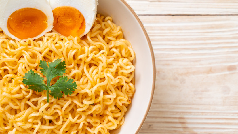 Учёный Белкин рассказал об отличиях лапши быстрого приготовления от макарон