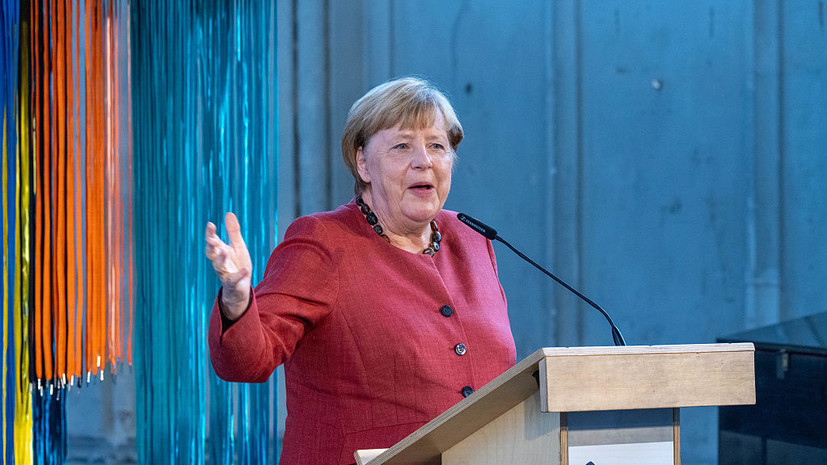 Ульянов заявил, что Меркель признала провал политики Запада в отношении России