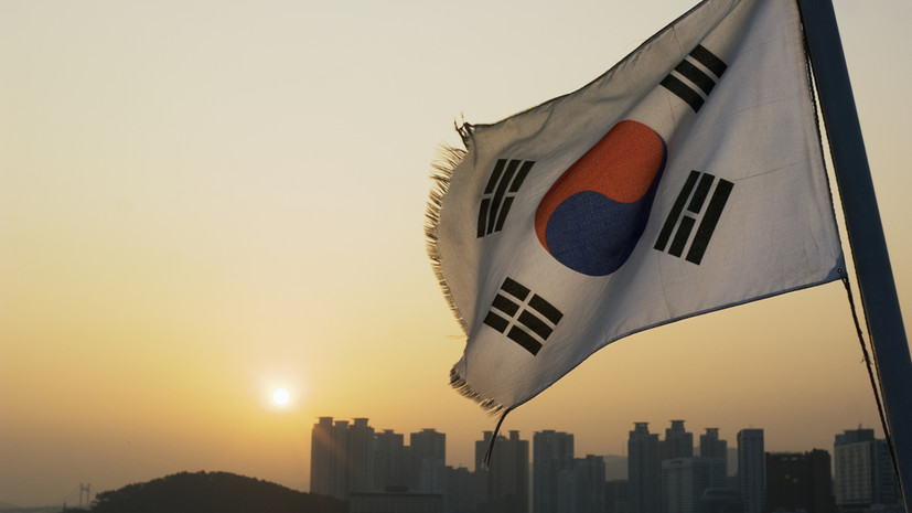 Baza: российскую семью из семи человек не пустили в Южную Корею