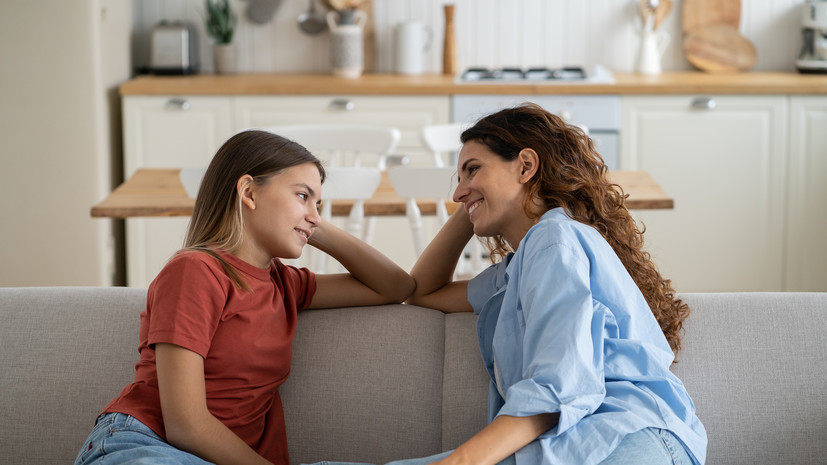 Психолог Василькова: при воспитании подростка эффективно «правило светофора»