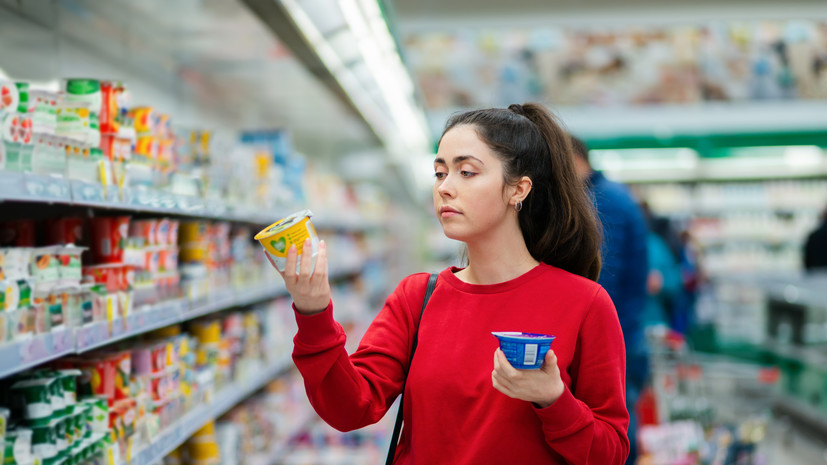 Адвокат Лобов: просроченный товар можно вернуть без чека