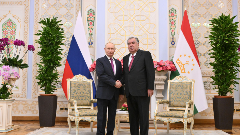 Путин поблагодарил Рахмона за отношение к русскому языку в Таджикистане