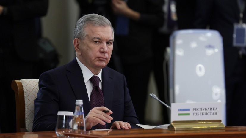 Мирзиёев предложил создать хаб проминжиниринга с Россией в Бухаре